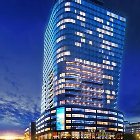 Appartamento Hanza Tower White 24 Pool & Jacuzzi